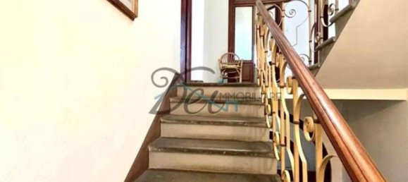 4 bedrooms Villa in Capannori, Italy No. 184614 19