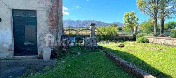 4 bedrooms Villa in Capannori, Italy No. 184614 42
