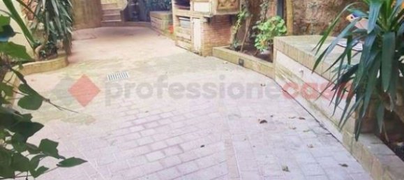 4 rooms Apartment in Naples, Italy No. 98070 44