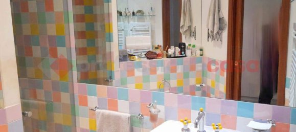 4 rooms Apartment in Naples, Italy No. 98070 30