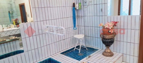 4 rooms Apartment in Naples, Italy No. 98070 25