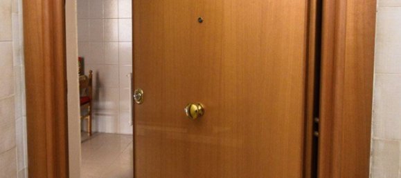 4 rooms Apartment in Foggia, Italy No. 74784 9