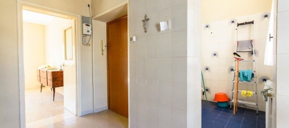 4 rooms Apartment in Foggia, Italy No. 74784 12