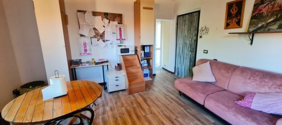 3 Schlafzimmer Wohnung in Bregnano, Italy, Nr. 361891 3