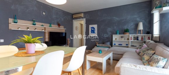 4 bedrooms Apartment in Ciutat Vella, Spain No. 145323 2