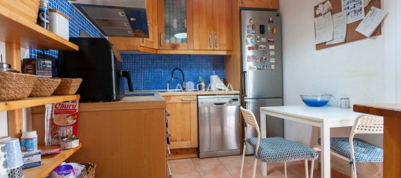 4 bedrooms Apartment in Ciutat Vella, Spain No. 145323 23