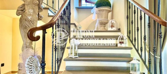 3 Schlafzimmer Haus in Pistoia, Italy, Nr. 258917 16