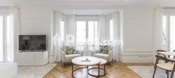 Apartamento T3 em Madrid, Spain N.º 176770 32