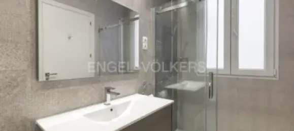 Apartamento T3 em Madrid, Spain N.º 176770 16