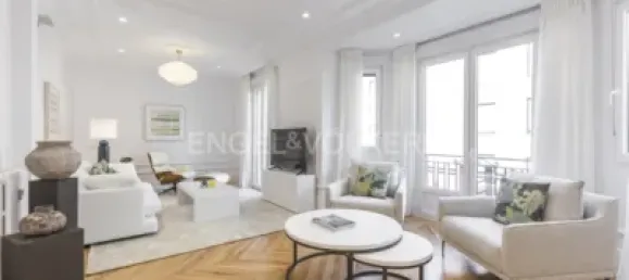 Apartamento T3 em Madrid, Spain N.º 176770 33