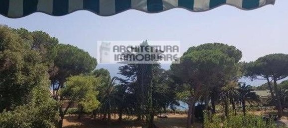 Apartamento de 5 habitaciónes en Varazze, Italy No. 104754 50