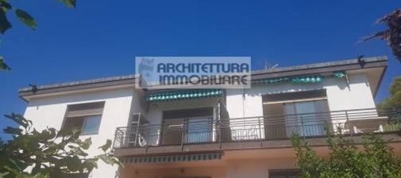 Apartamento de 5 habitaciónes en Varazze, Italy No. 104754 4