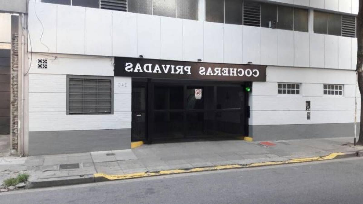 13m² Warehouse in Buenos Aires, Argentina No. 104687