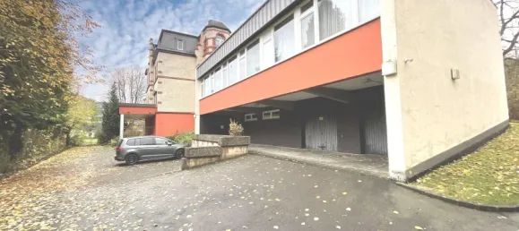 Здание с 9 спальнями в Верра-Майснер, Германия № 191119 3