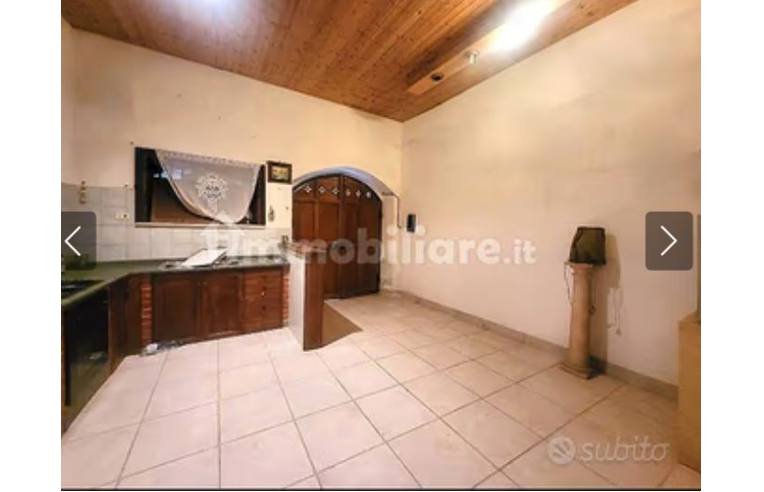 Apartamento de 3 dormitorios en Fabrica di Roma, Italy No. 253793