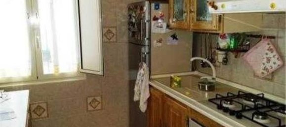 1 Schlafzimmer Wohnung in Naples, Italy, Nr. 253427 3