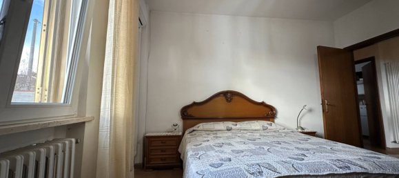 8 rooms House in Rocca Santa Maria, Italy No. 88443 13