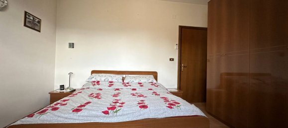8 rooms House in Rocca Santa Maria, Italy No. 88443 19