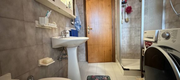 8 rooms House in Rocca Santa Maria, Italy No. 88443 7