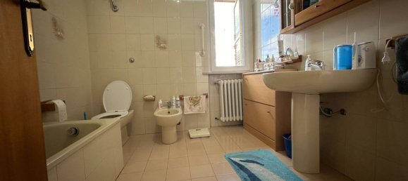8 rooms House in Rocca Santa Maria, Italy No. 88443 9
