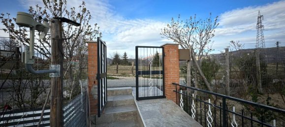 8 rooms House in Rocca Santa Maria, Italy No. 88443 32