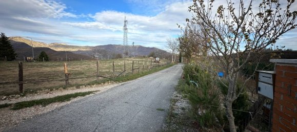 8 rooms House in Rocca Santa Maria, Italy No. 88443 35