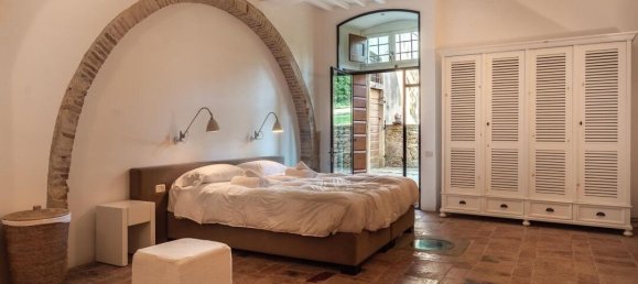 Villa de 8 dormitorios en Casciana Terme Lari, Italy No. 71863 10