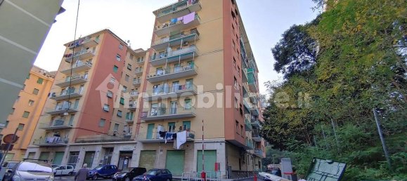 2 Schlafzimmer Wohnung in Genoa, Italy, Nr. 33300 4