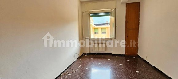2 Schlafzimmer Wohnung in Genoa, Italy, Nr. 33300 12