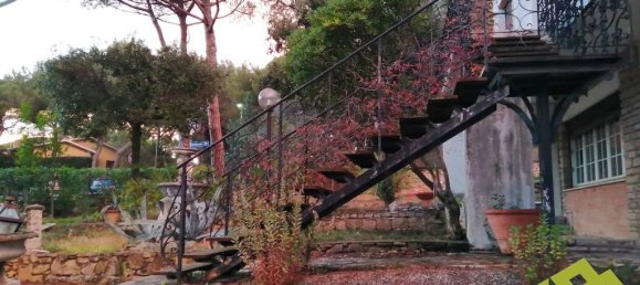 4 bedrooms Villa in Rosignano Marittimo, Italy No. 48438 3