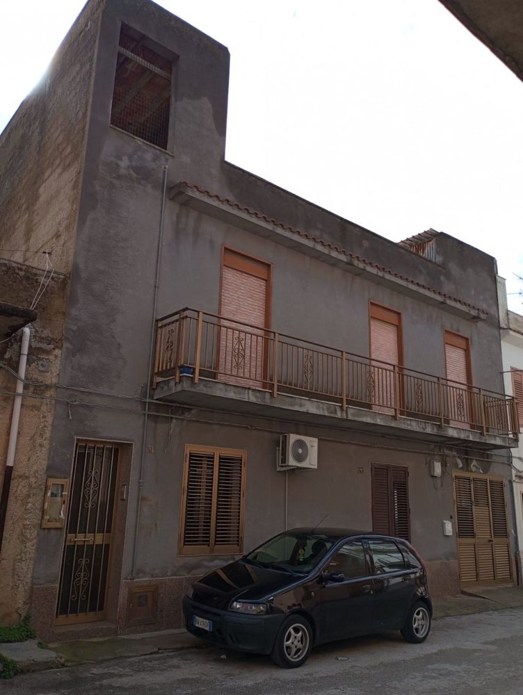 6-Zimmer Haus in Castelvetrano, Italy, Nr. 299569