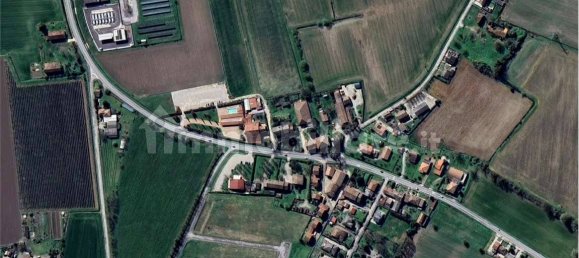 Склад с 1 комнатой в Рива дель По, Италия № 310171 12