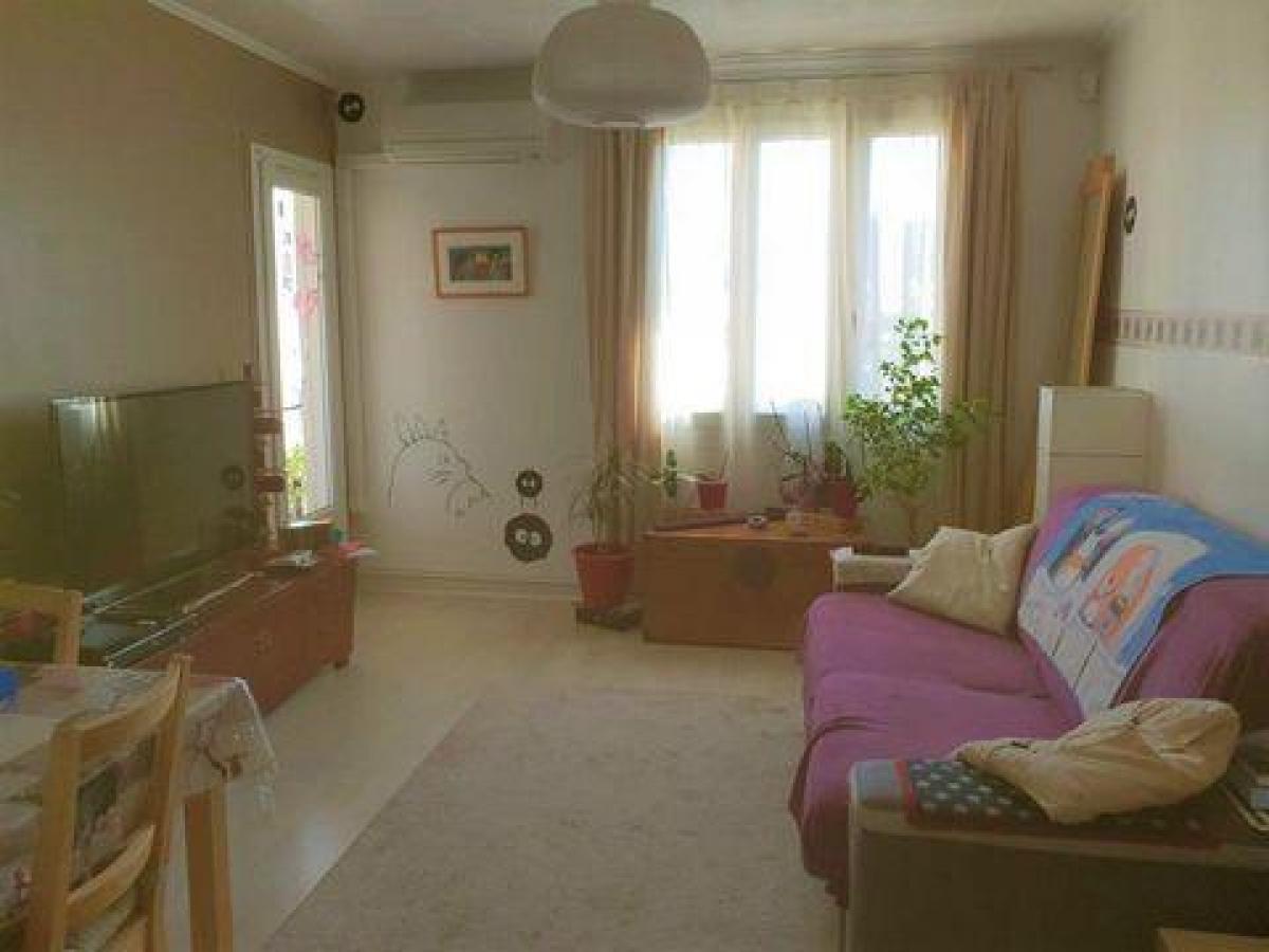 2 bedrooms Condo in Marseille, France No. 15559