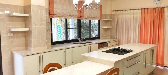 4 bedrooms Cafe / restaurant in Pattaya, Thailand No. 20081 6