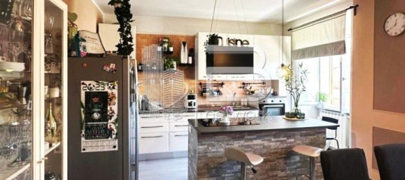 5 bedrooms Apartment in Massa, Italy No. 315567 2