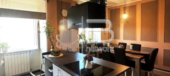 5 bedrooms Apartment in Massa, Italy No. 315567 4