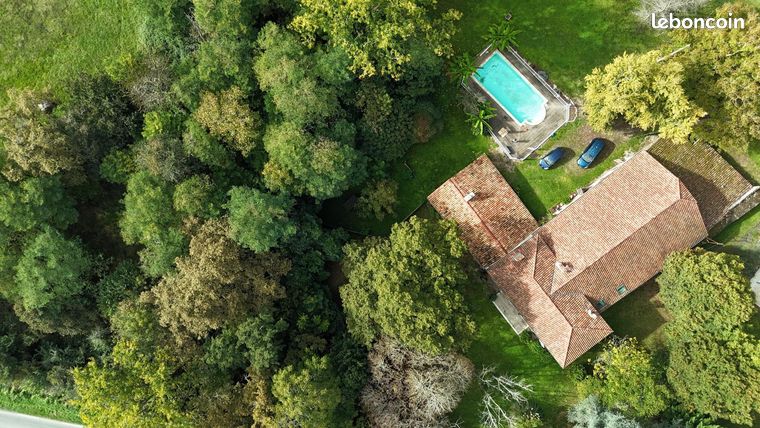  Castillos de 6 dormitorios en Nerac, France No. 308417