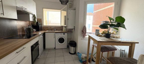 Dúplex de 3 dormitorios en Perpignan, France No. 321838 2