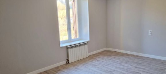 Casa de 4 dormitorios en Lepron-les-Vallees, France No. 83728 13