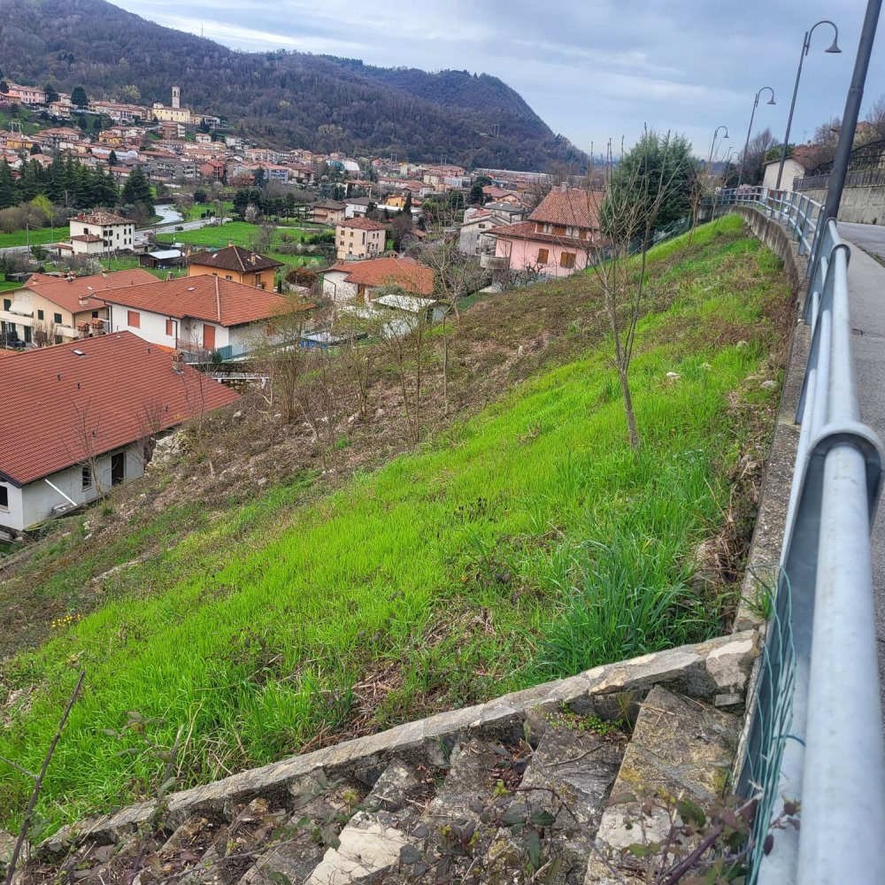 Grundstück in Luzzana, Italy 1515m², Nr. 25181