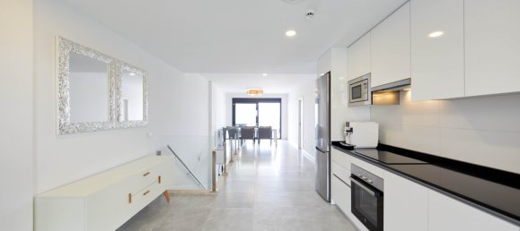 2 bedrooms Townhouse in Finestrat, Spain No. 8861 13