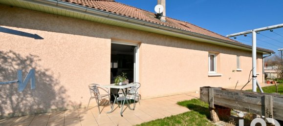 4 bedrooms Villa in Pusignan, France No. 198609 11