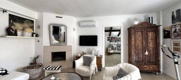 5 Schlafzimmer Villa in Udine, Italy, Nr. 81681 12