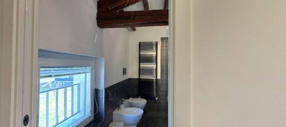 5 Schlafzimmer Villa in Udine, Italy, Nr. 81681 39