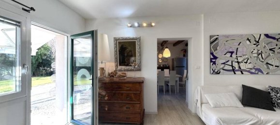 5 Schlafzimmer Villa in Udine, Italy, Nr. 81681 15