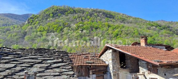 2 bedrooms House in Villar Focchiardo, Italy No. 118806 13