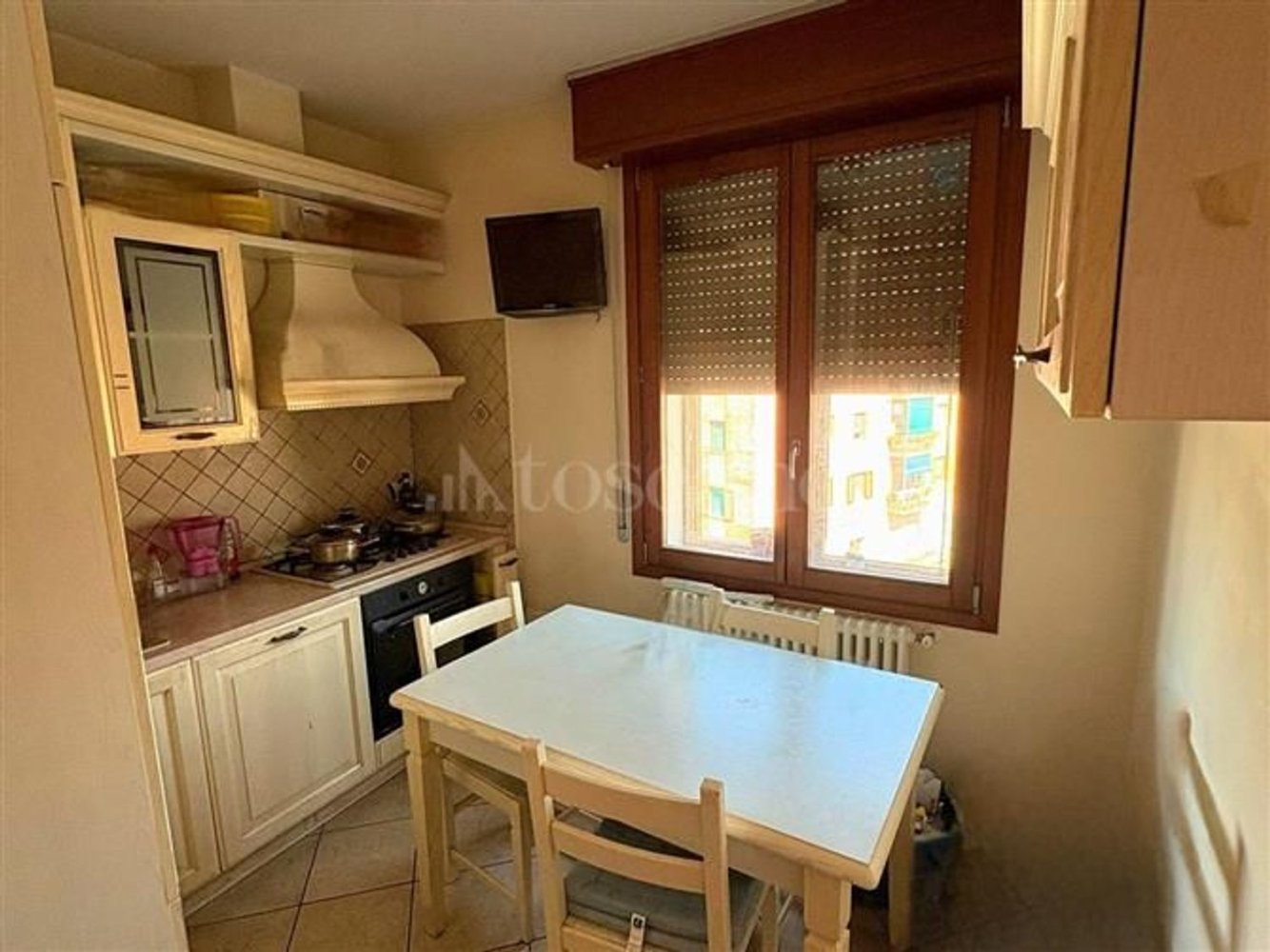 4 rooms Apartment in Modena, Italy No. 277468