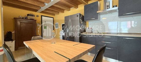 2 bedrooms Duplex in Mantua, Italy No. 362231 9