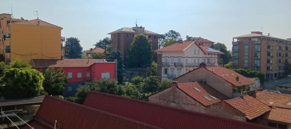 Квартира с 3 спальнями в Ивреа, Италия № 318612 22