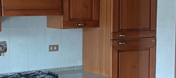 Квартира с 3 спальнями в Ивреа, Италия № 318612 10